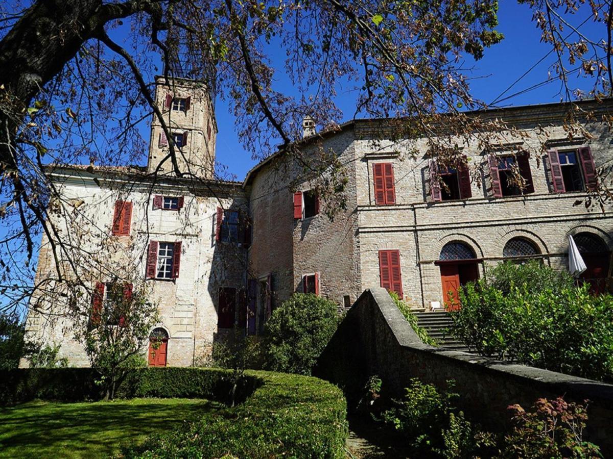 Belvilla By Oyo Castello Di Robella מראה חיצוני תמונה